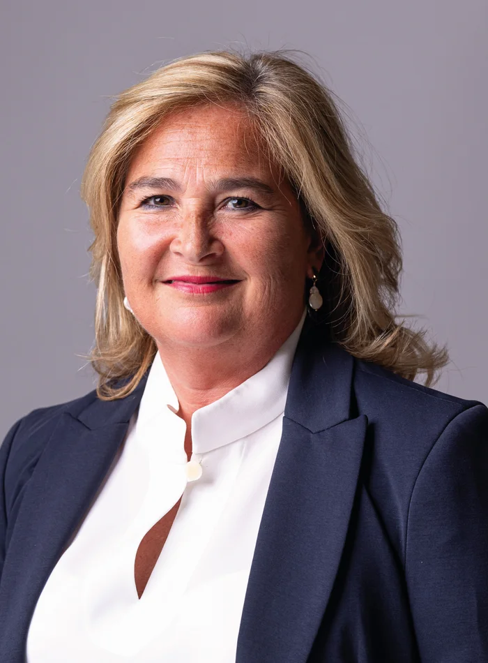 {Sibylle Feichter